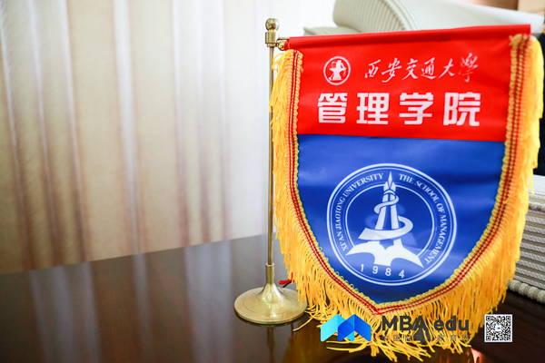 1560916298.jpg 1.jpg